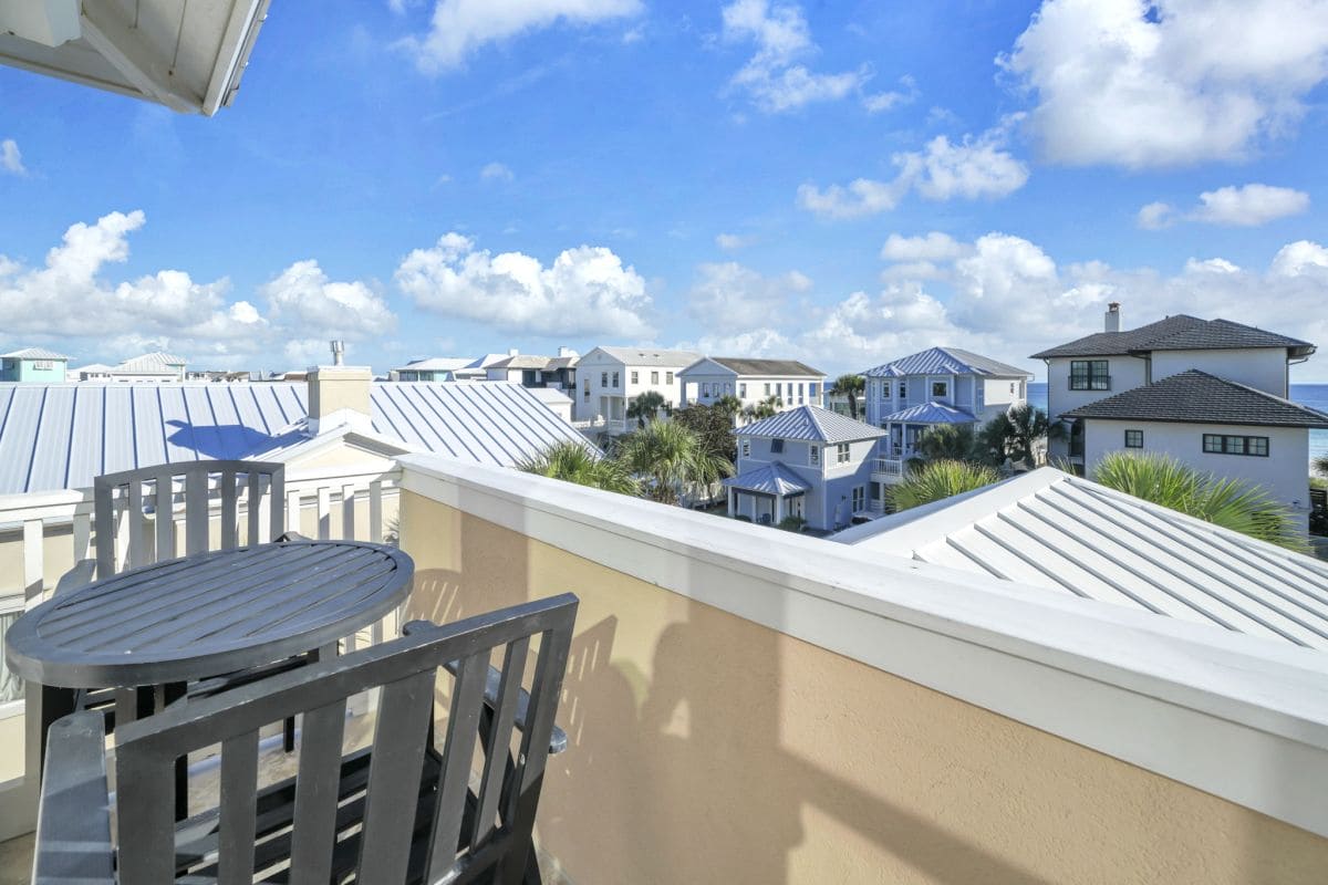 Third Floor Balcony