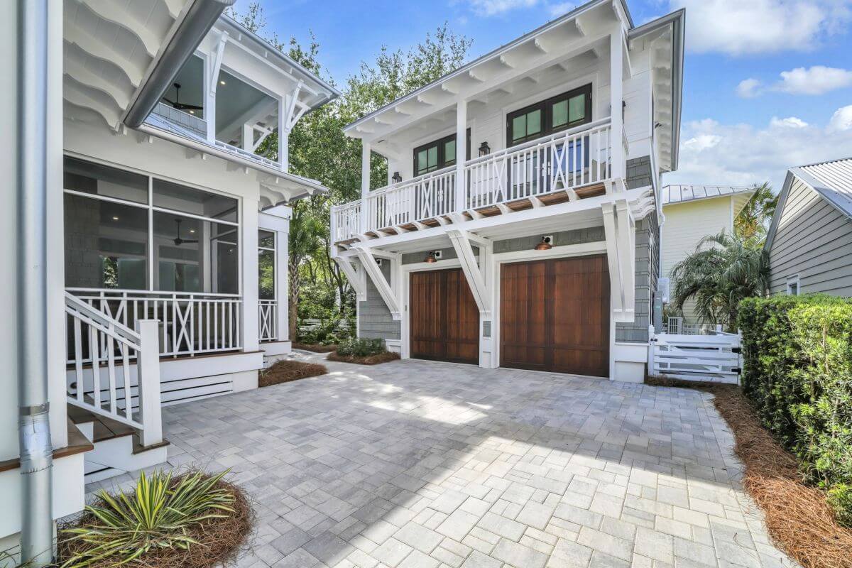 Detached Carriage House