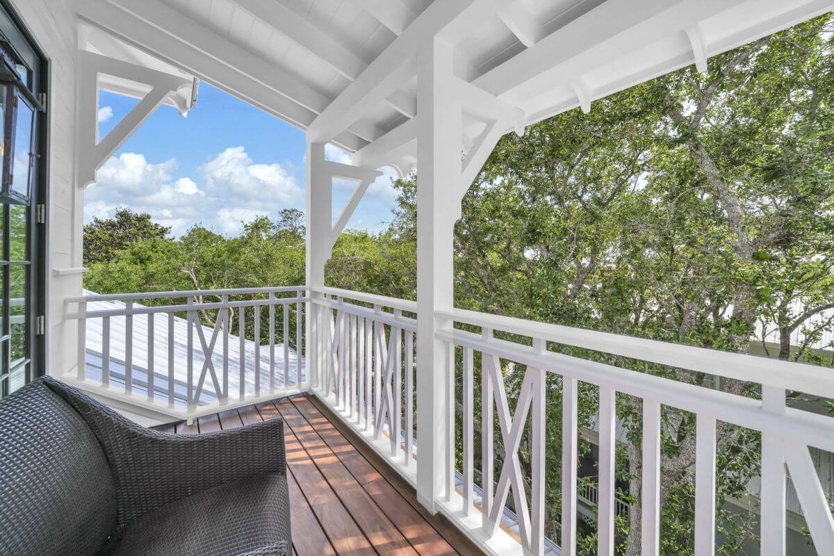 Third Floor Balcony