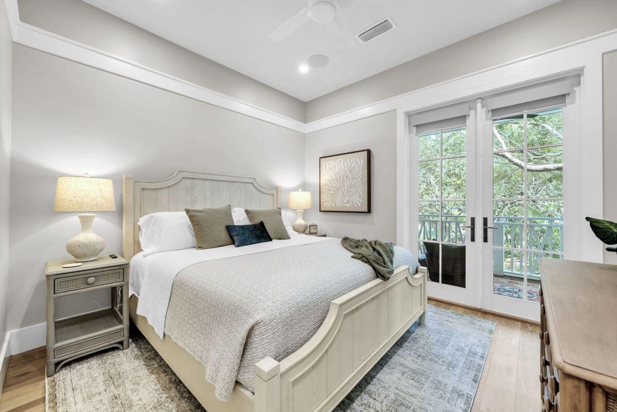 Second Floor King Bedroom